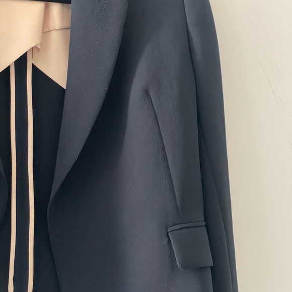 Wilfred Navy Deanne Blazer Size Small Aritzia - Picture 3 of 5